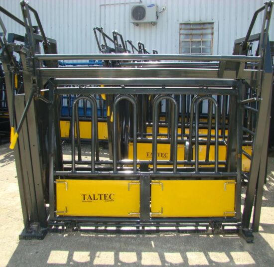 Neck and Body Clamp (Feed lot)