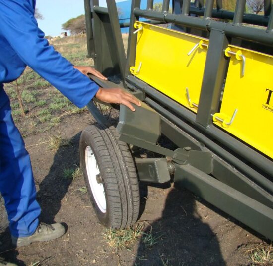 Mobile Neck and Body Clamp